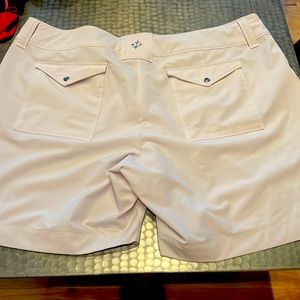White JoFit Golf Shorts Size 16